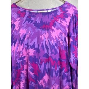 Belle by Kim Gravel women's  Rayon Spandex Color Splash Top Size Medium
